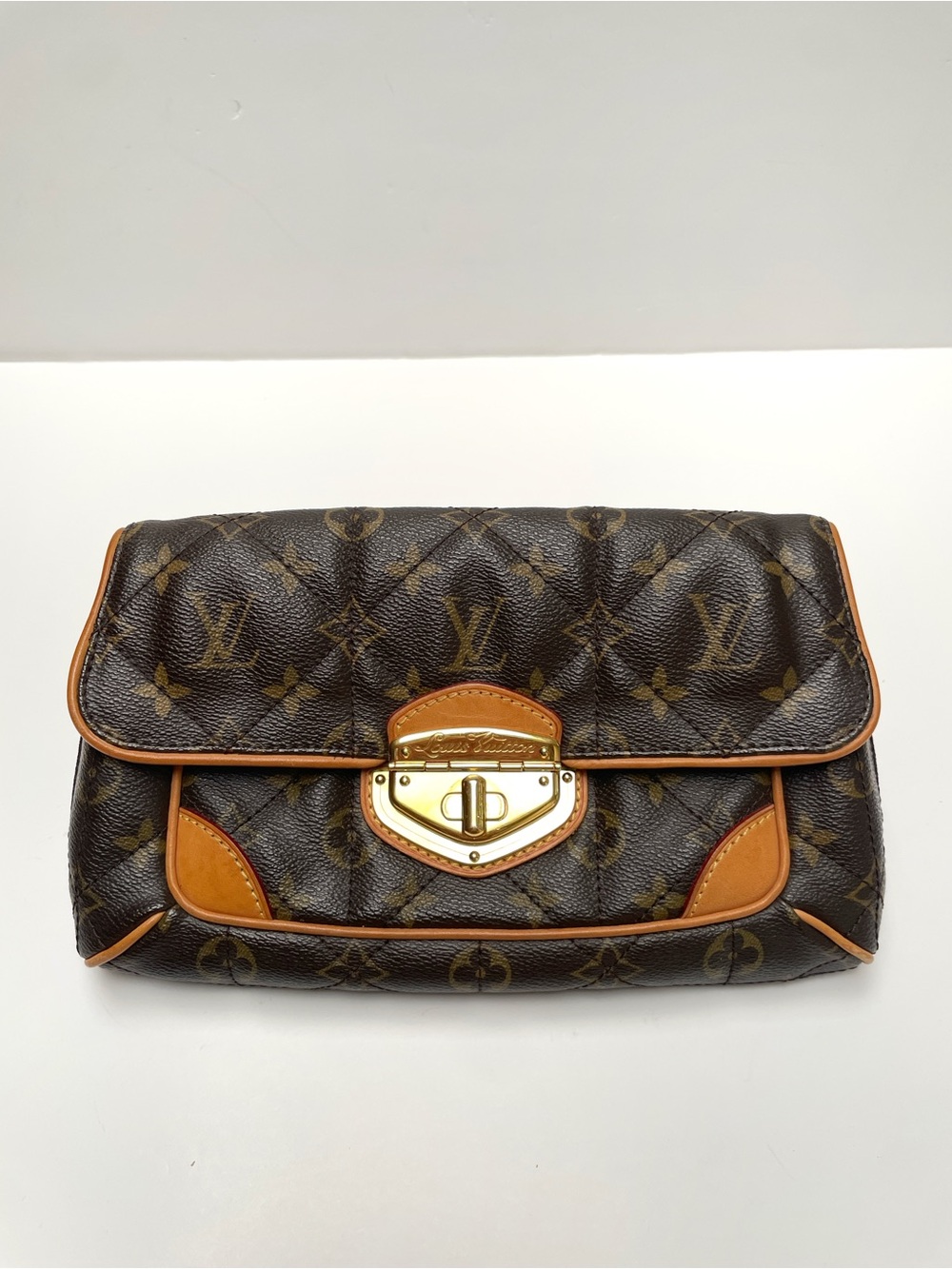 Louis Vuitton Etoile Monogram Clutch